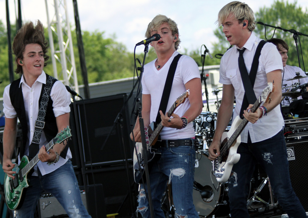 Paparazzo_Presents_R5